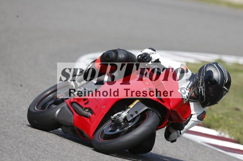 /49 26.08.2025 Cornu Master School ADR/rot-rouge/63